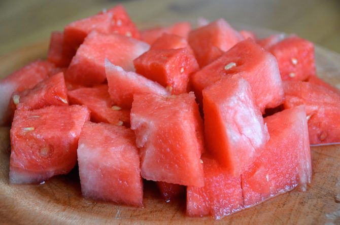 10 zamrznjenih priboljškov, ki bi jih morali narediti z lubenico