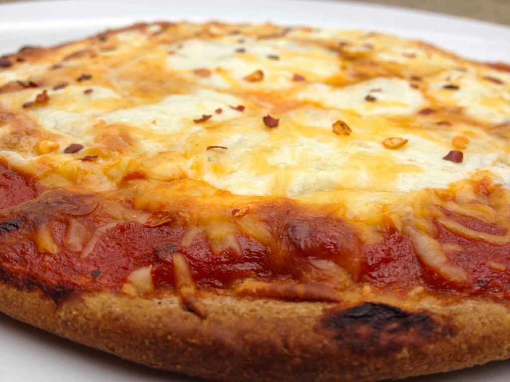 Cum să reîncălziți pizza (nu utilizați un cuptor cu microunde)