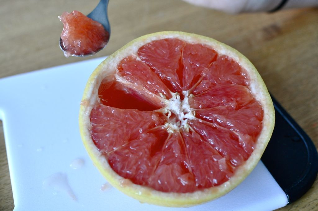 Sådan skæres en grapefrugt
