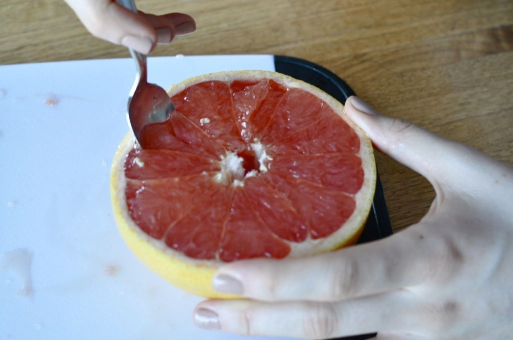 Sådan skæres en grapefrugt