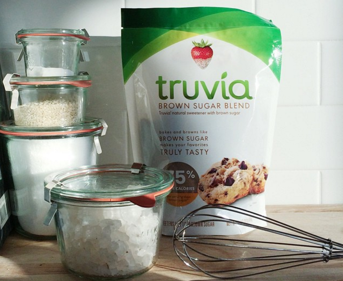 สิ่งที่คุณต้องรู้เกี่ยวกับ Truvia และน้ำตาลมะพร้าว