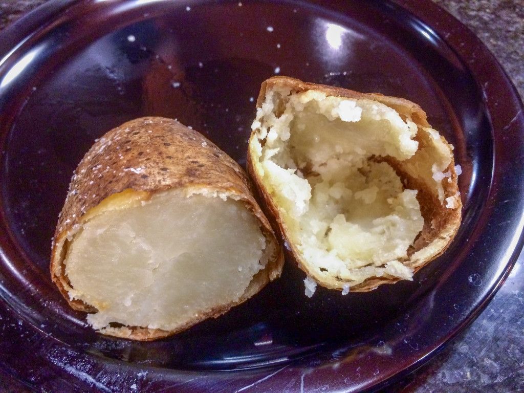 pečená brambora