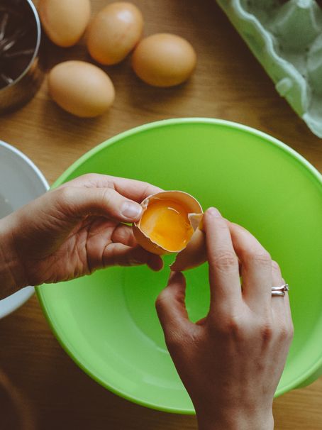 계란 냄새를 좋게 만드는 비밀 재료.