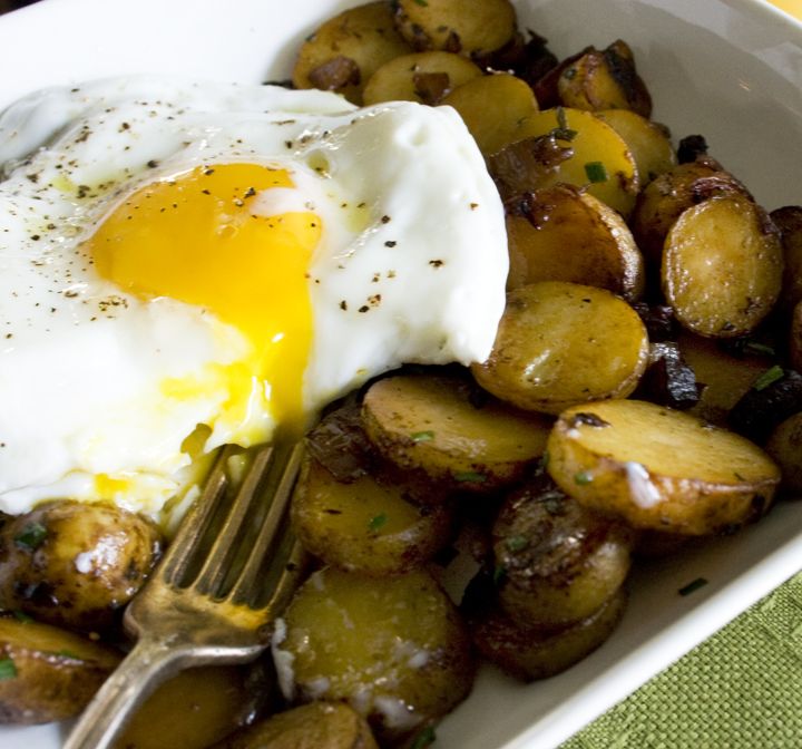 7 alimentos que son mejores con un huevo frito