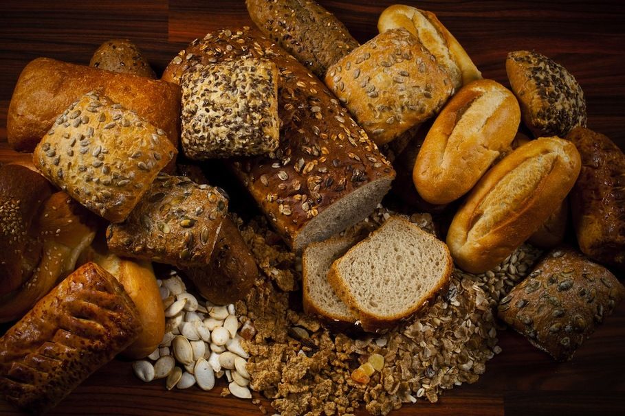 살 빵 : 통 곡물 또는 통밀?