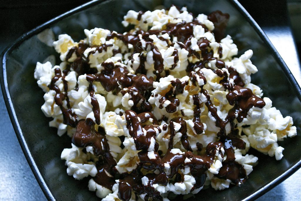 Chokoladefarvet popcorn