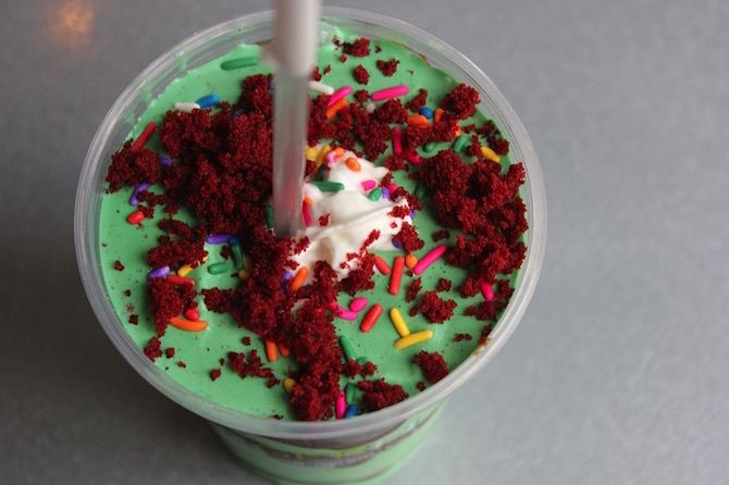 10 υγιεινές συνταγές Milkshake για να διευκολύνετε την ισορροπημένη διαβίωση