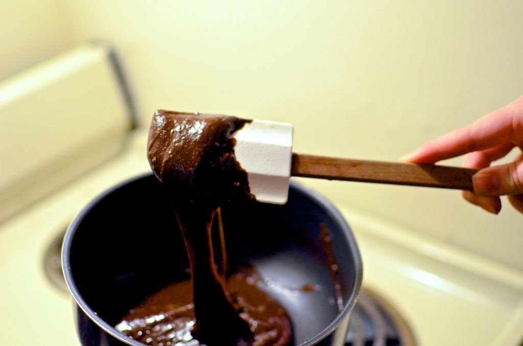 Geschmolzene Schokoladen-Lava-Kuchen (für ein oder zwei)